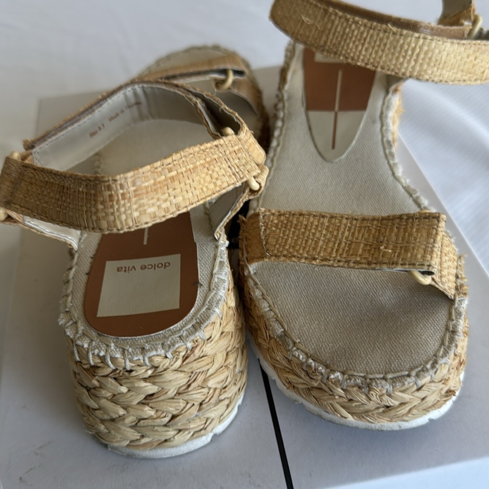 Dolce Vita Myra Light Natural Raffia Wedge Sandal. - Picture 7 of 8